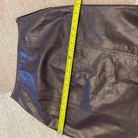 Vintage leather skirt red maroon oxblood pencil mini midi 80s 90s Danier - Picture 8 of 11